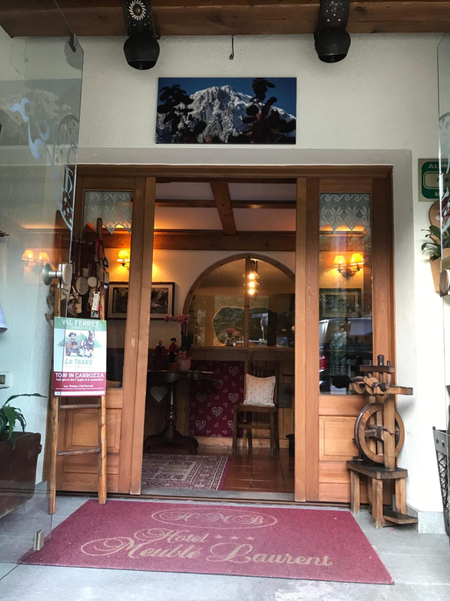 Hotel Maison Laurent 3*